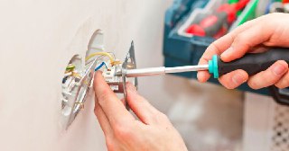 Электромонтажные работы Усть-Кут цена 462 руб Электрика под ключ